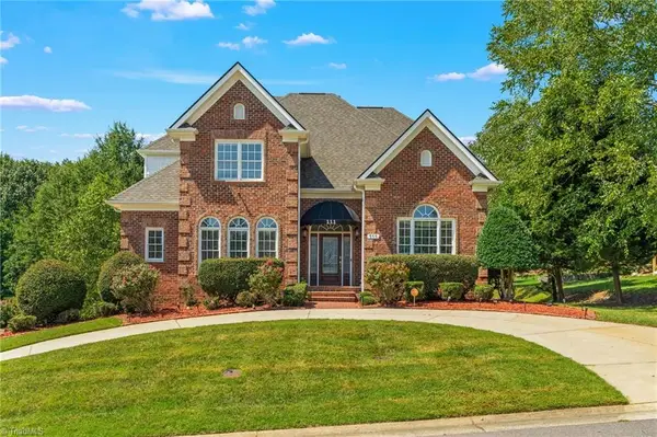 111 Montauk Court, Clemmons, NC 27012