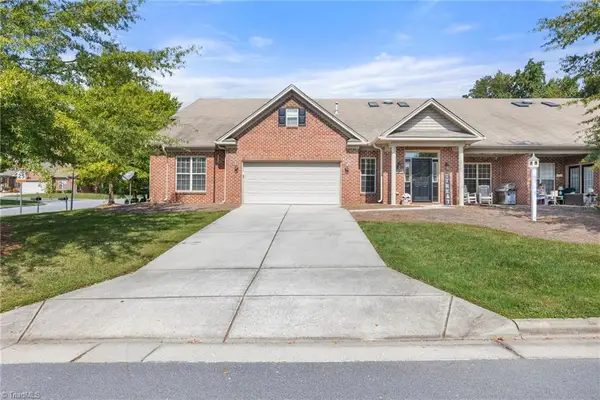 6006 Manor Ridge Trail, Jamestown, NC 27282