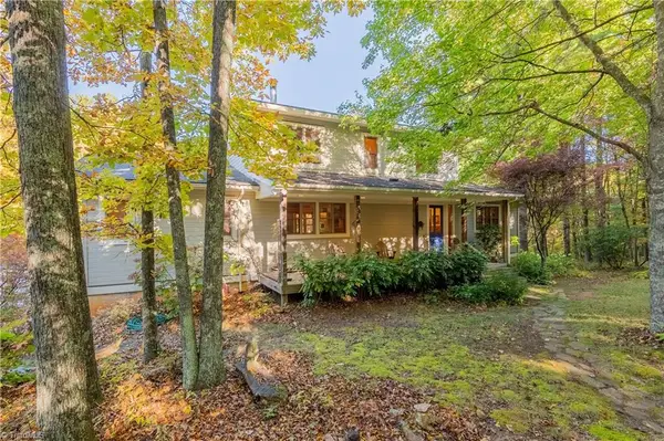 3028 Parkway Lane S, Floyd, VA 24091