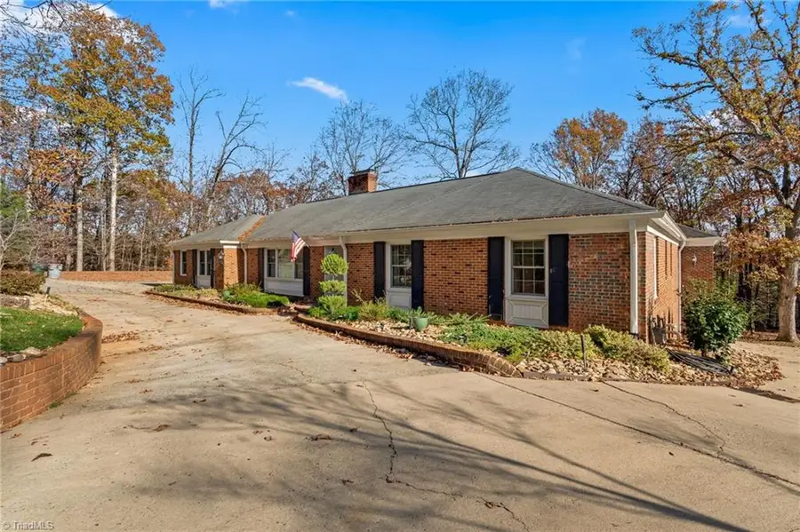 1114 Rockridge Road, Asheboro, NC 27205 - Image #2