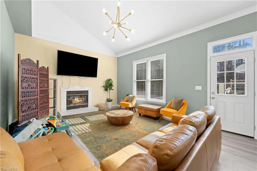 4212 Brentonshire Lane, High Point, NC 27265 - Image #3