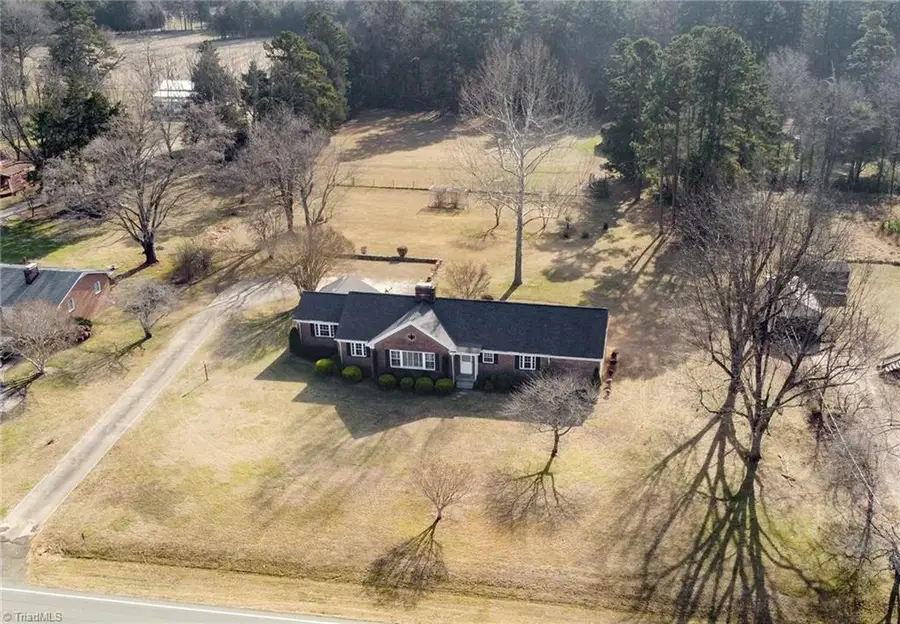 5722 Nc Highway 62, Burlington, NC 27215 - Image #2