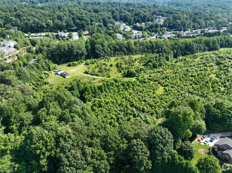 4870 Robinhood Road, Winston Salem, NC 27106 - Image #2