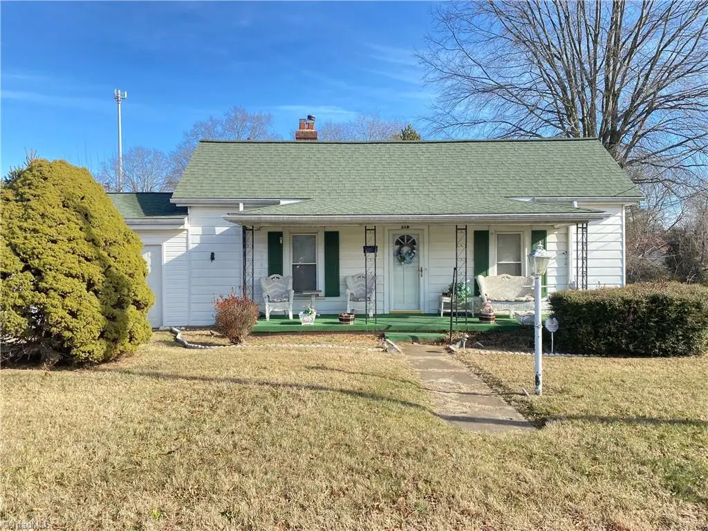 318 Greenwood Street, Eden, NC 27288 - Image #1