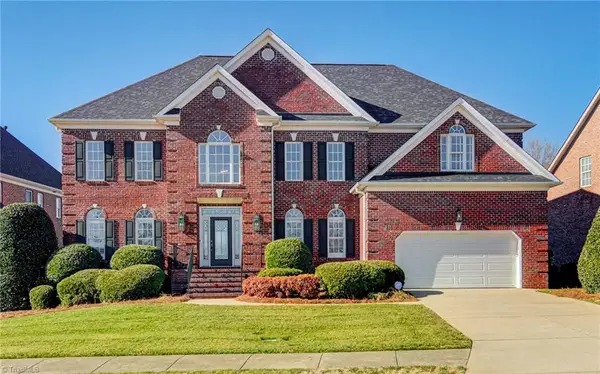 1010 Keswick Lane, Clemmons, NC 27012