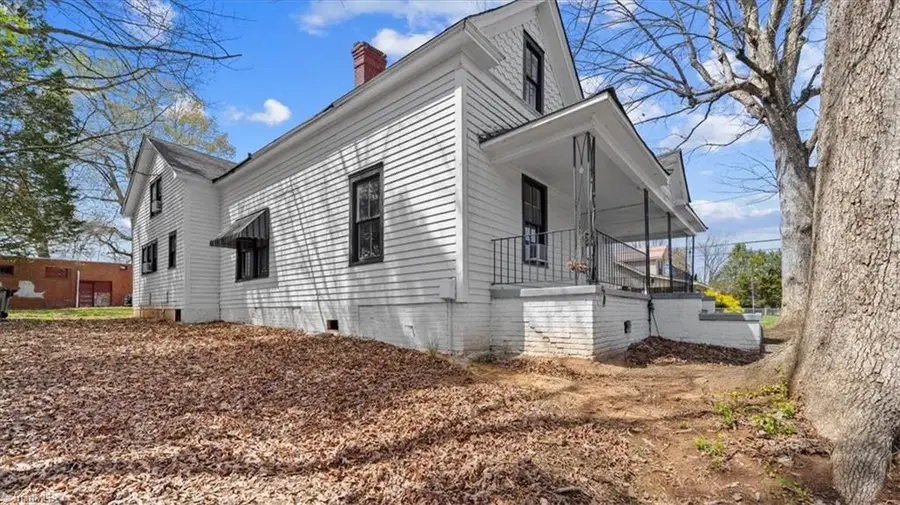 227 5th Avenue, Lexington, NC 27292 - Image #3