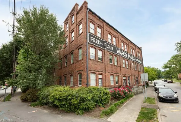 801 W Mcgee Street #5, Greensboro, NC 27401-2355