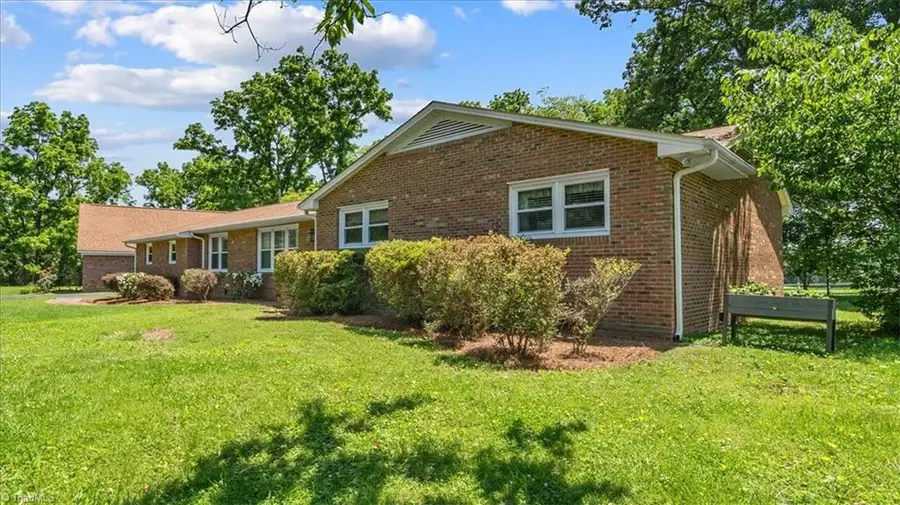 4560 Calm Lake Road, Julian, NC 27283 - Image #3