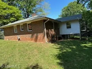 2429 Pickford Court, Winston Salem, NC 27101 - Image #2