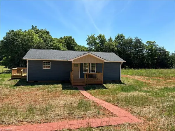 1993 Cook School Road, Pilot Mountain, NC 27041