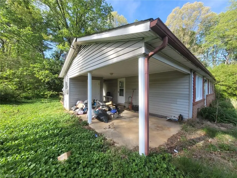 255 Shatley Orchard Street, North Wilkesboro, NC 28659 - Image #3