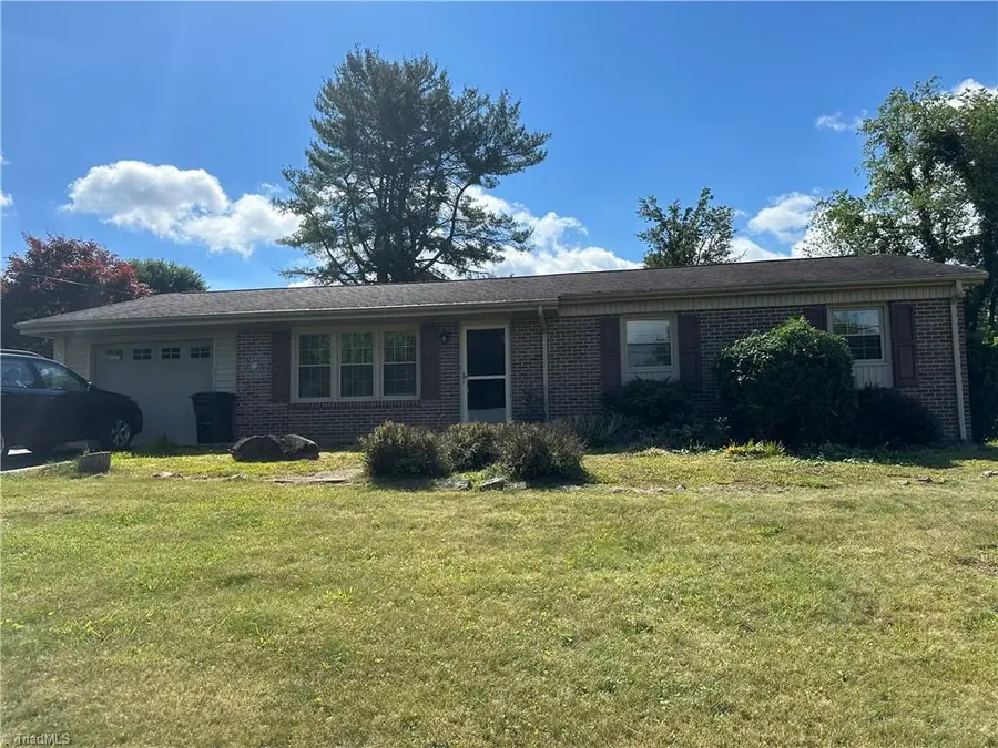 395 Kenbrook Drive, Galax, VA 24333 - Image #2