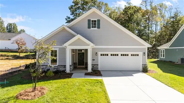 5246 Sunny Brook Court, Clemmons, NC 27012