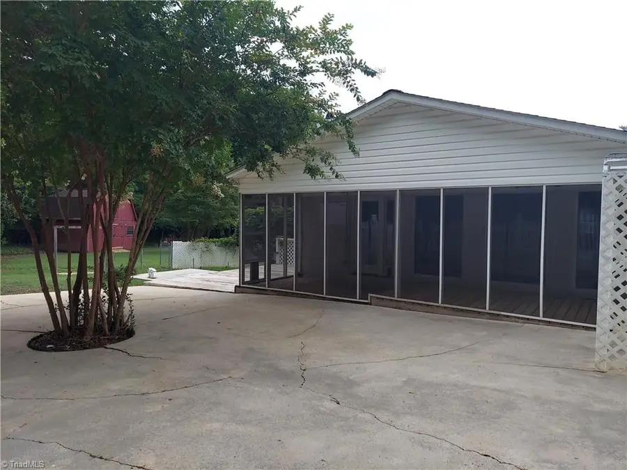 529 Richard Road, Lexington, NC 27292 - Image #3