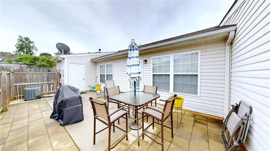 2849 Waterstone Loop, High Point, NC 27265 - Image #3