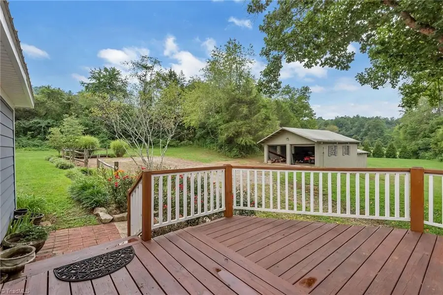 754 Stillwater Road, Boomer, NC 28606 - #2