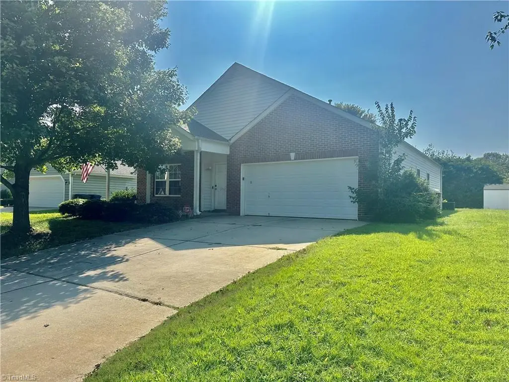 202 Silver Creek Trail, Kernersville, NC 27284 - Image #1