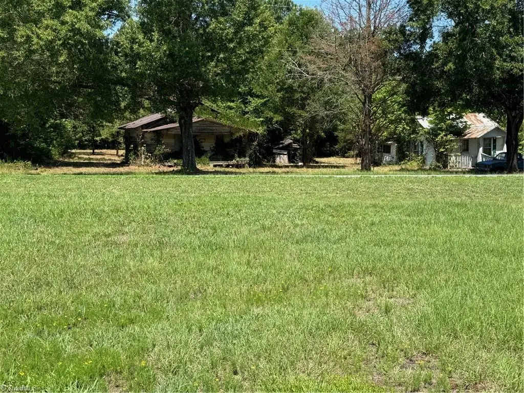 3166 Pleasant Grove Union School Road, Burlington, NC 27217 - #1