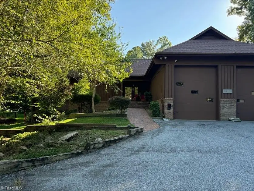 3805 Briarwood Avenue, High Point, NC 27265 - Image #1