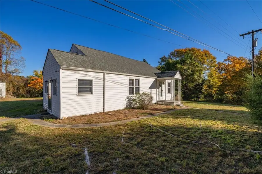 675 Sink Lake Road, High Point, NC 27265 - Image #3