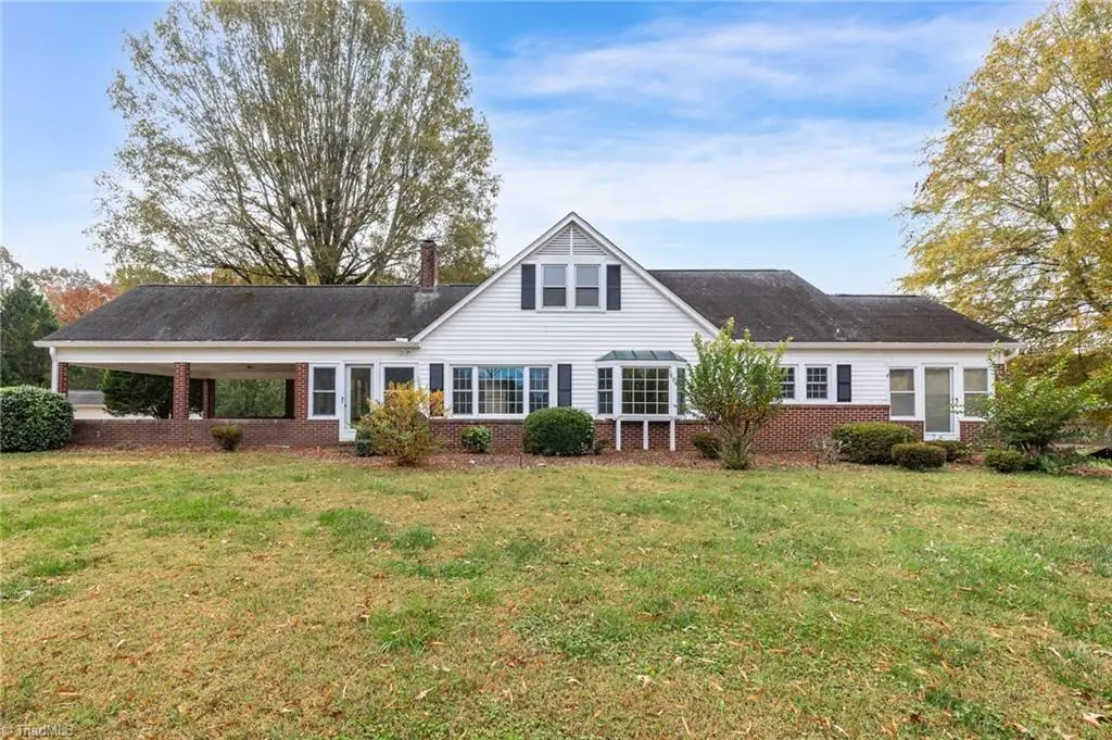 4700 Wexford Road, Winston Salem, NC 27103 - Image #1