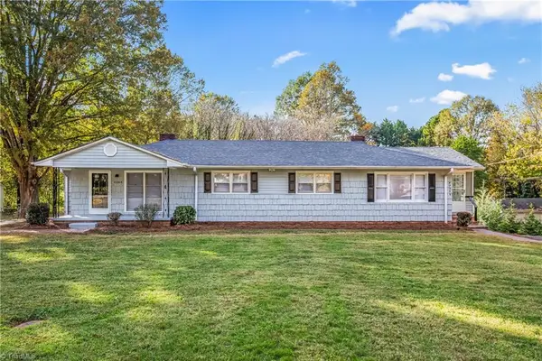 4536 Oakwood Circle, Winston-Salem, NC 27106