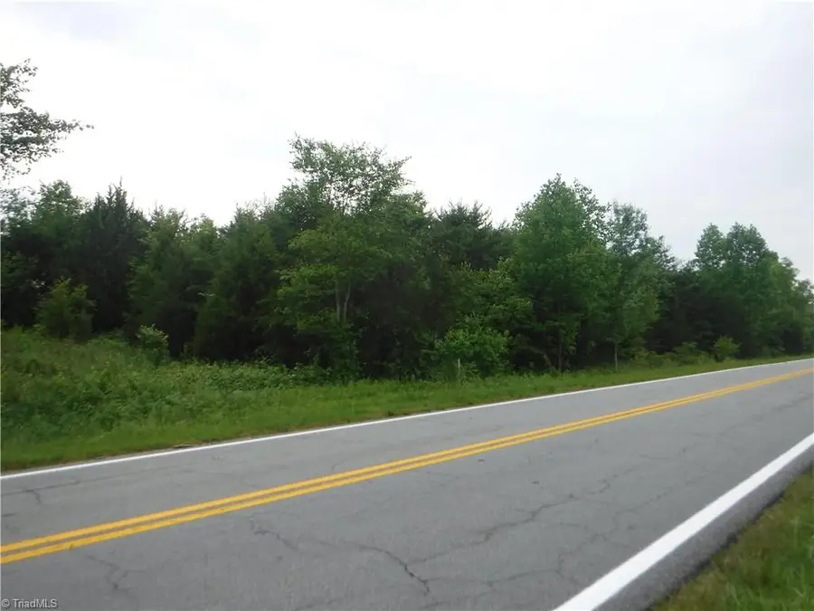 1696 Billy Reynolds Road, Yadkinville, NC 27055 - Image #3