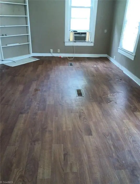 301 N 7th Avenue, Mayodan, NC 27027 - Image #3