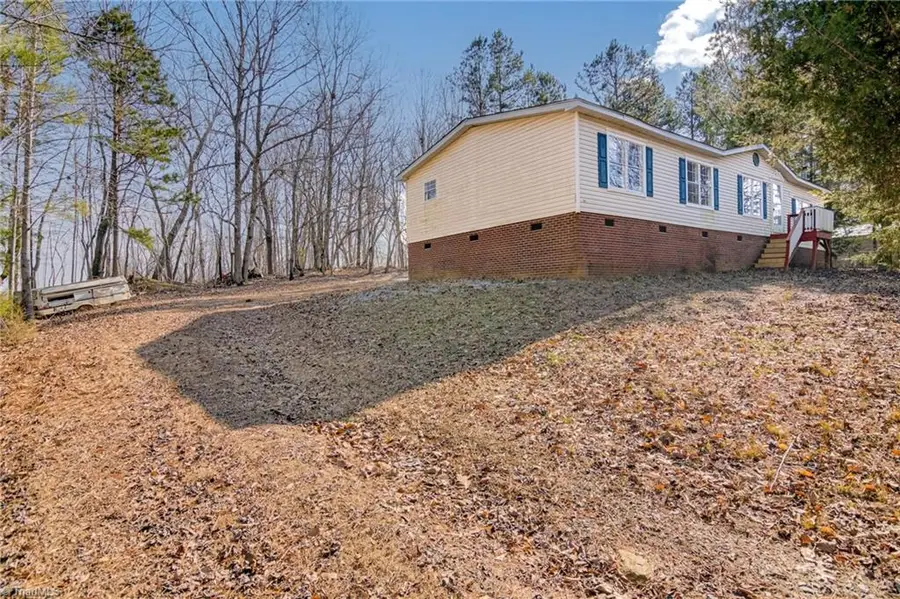 367 Wedgewood Drive, Lexington, NC 27292 - Image #2