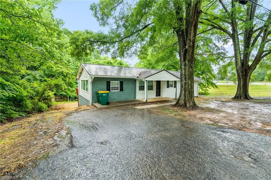 1700 Old Hollow Road, Walkertown, NC 27051 - Image #3
