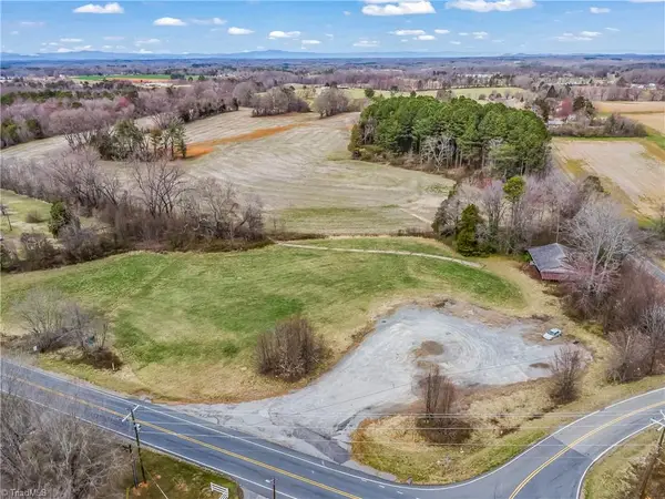 4705 Nc Highway 67, Boonville, NC 27011