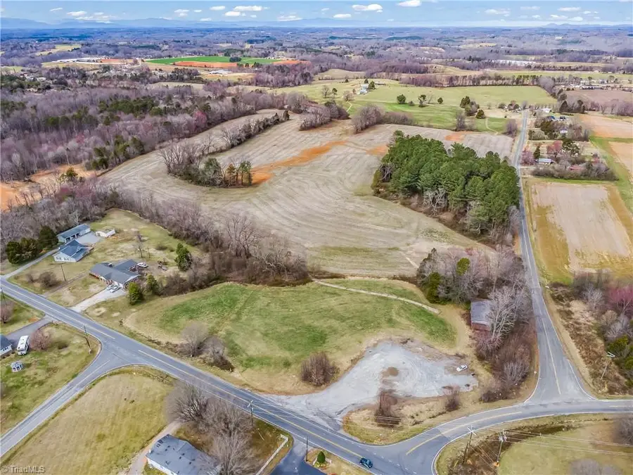 4705 Nc Highway 67, Boonville, NC 27011 - Image #3