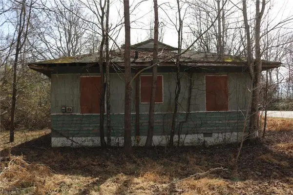 2041 Sandy Cross Road, Reidsville, NC 27320