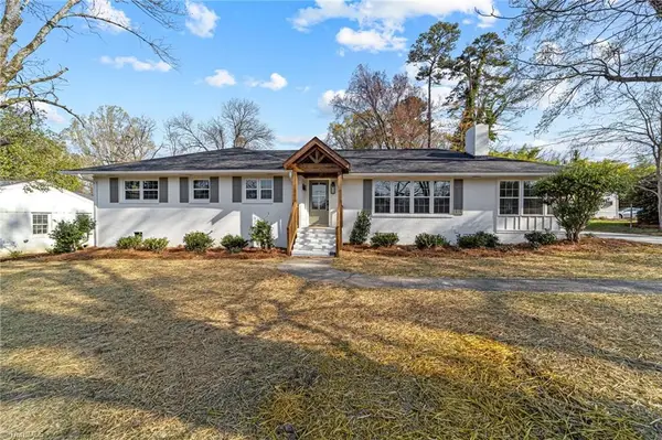 212 W Cornwallis Drive, Greensboro, NC 27408