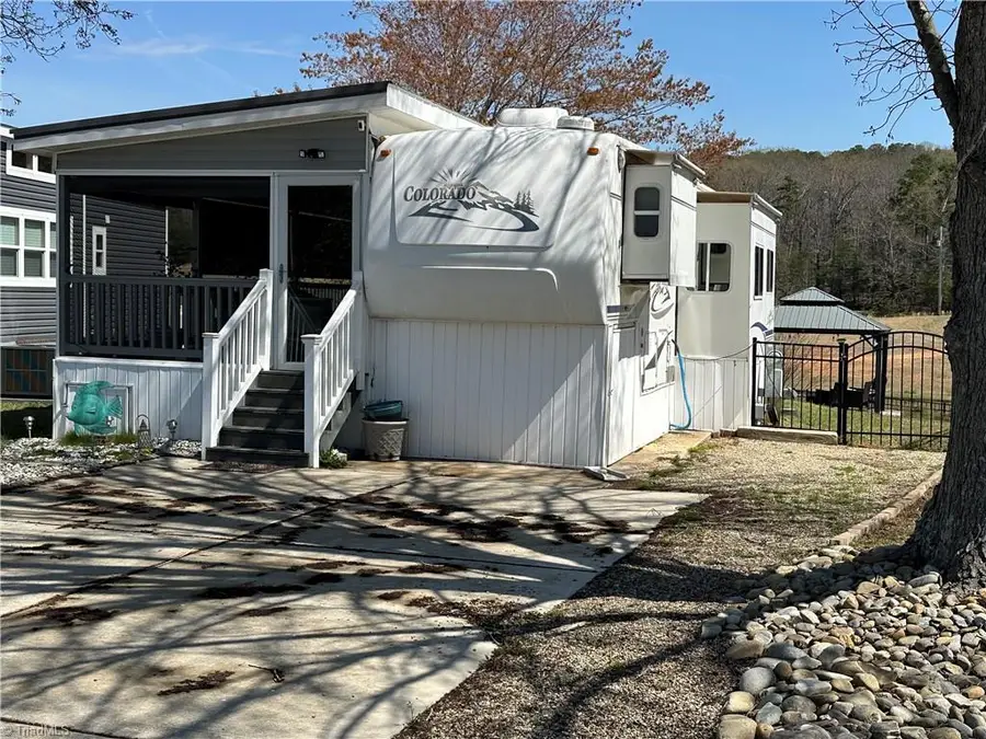 134 Putt Putt Lane, New London, NC 28127 - Image #2