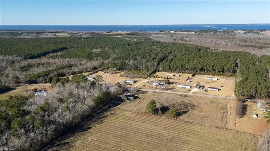 702 Jones White Road, Roper, NC 27970 - Image #3