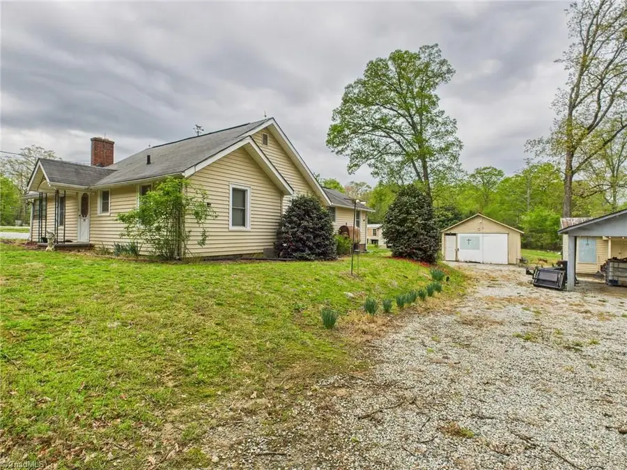 4913 Day Court, Walkertown, NC 27051 - Image #3