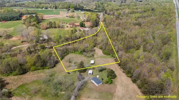 0 Old Us Highway 52 S, Pilot Mountain, NC 27041