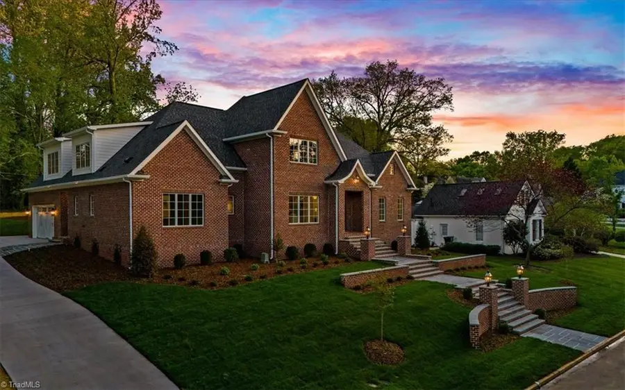 905 Brookside Drive, Greensboro, NC 27408 - Image #3