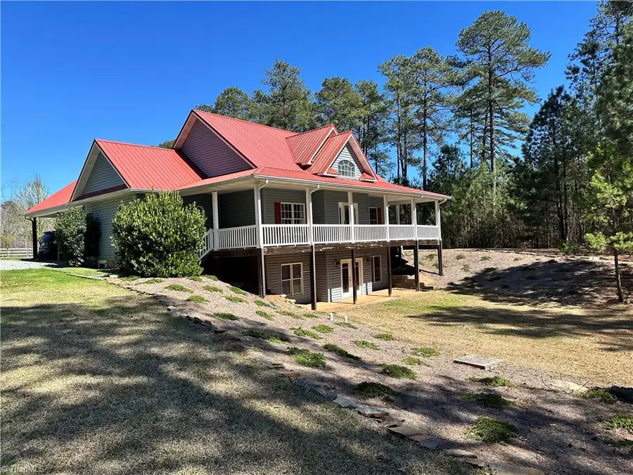 104 Bridle Path Lane, Carthage, NC 28327 - Image #2