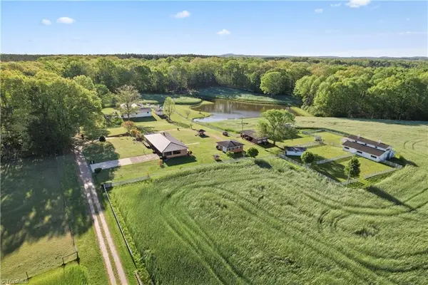 36984 B&C Carter Road, New London, NC 28127