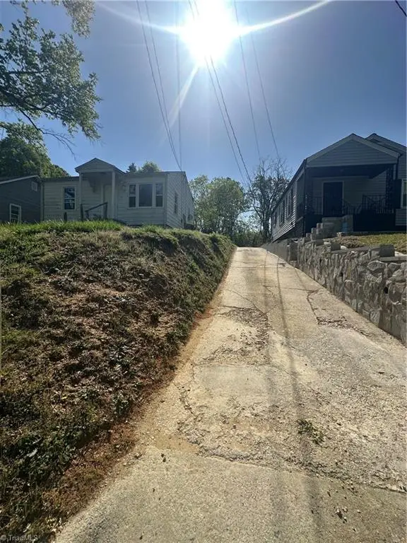 501 N Washington Avenue, Reidsville, NC 27320 - Image #2