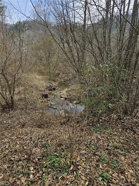 00 Elk Creek Darby Road, Ferguson, NC 28624