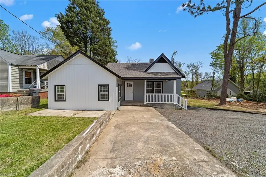 1813 S Scales Street, Reidsville, NC 27320 - Image #2