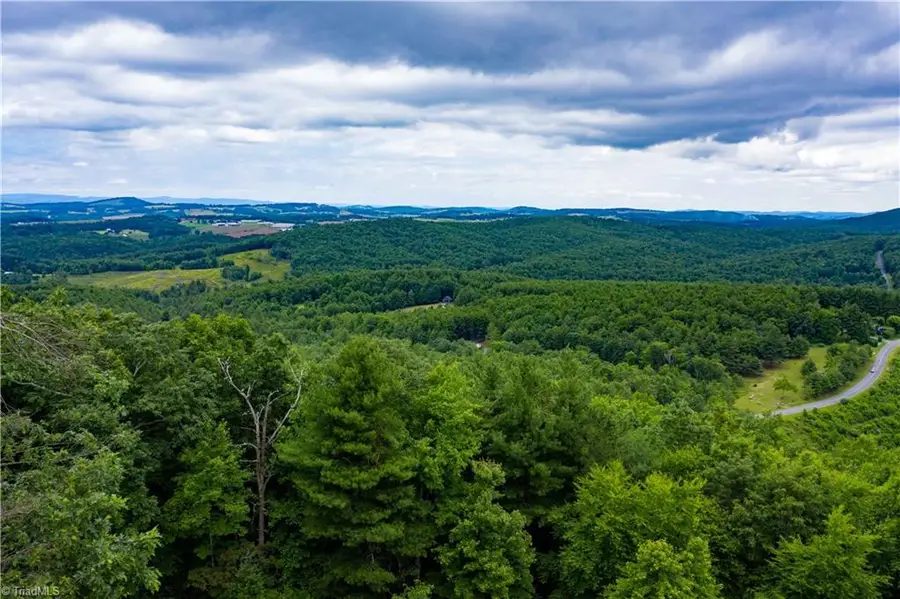 1053 Rich Hill Mountain Road, Glade Valley, NC 28627 - Image #3