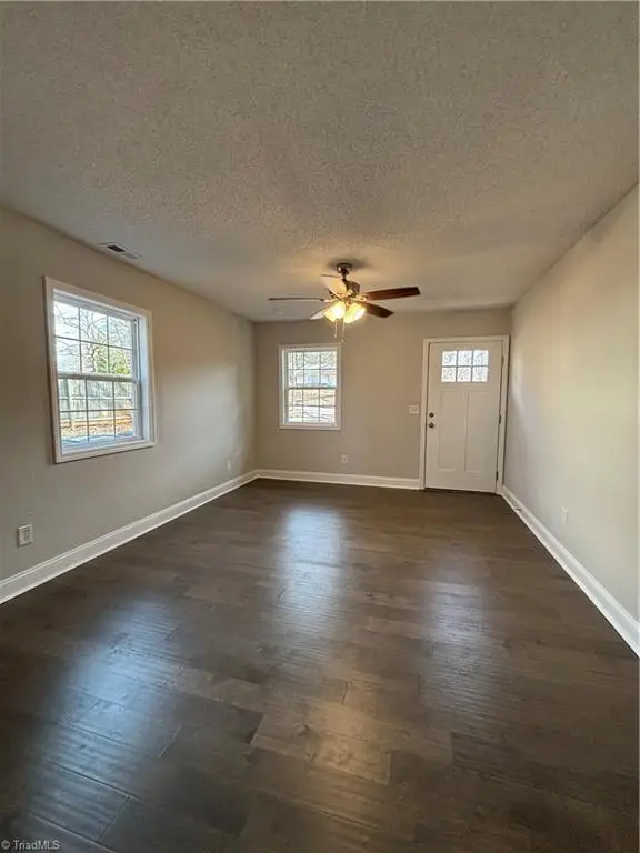 2865 Laguna Avenue, Winston Salem, NC 27103 - Image #2