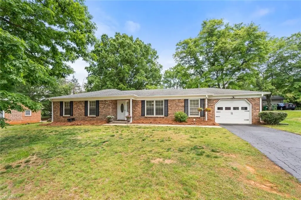 510 Hampton Drive, King, NC 27021 - Image #1