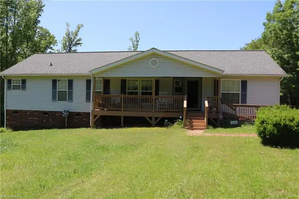 2615 Solomon Lea Road, Leasburg, NC 27291