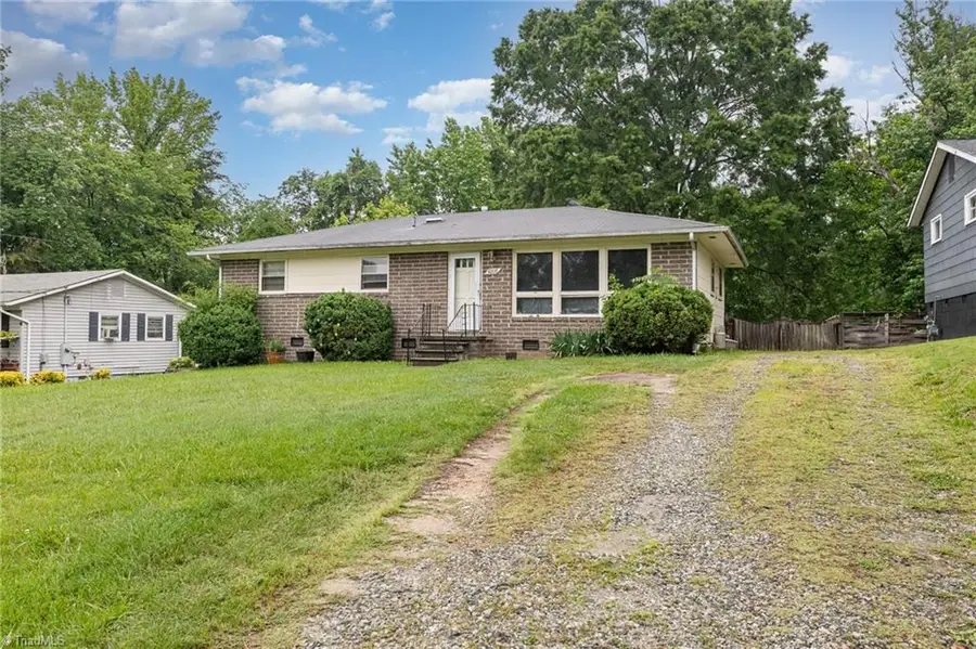 4205 Kildare Drive, Greensboro, NC 27405 - Image #2