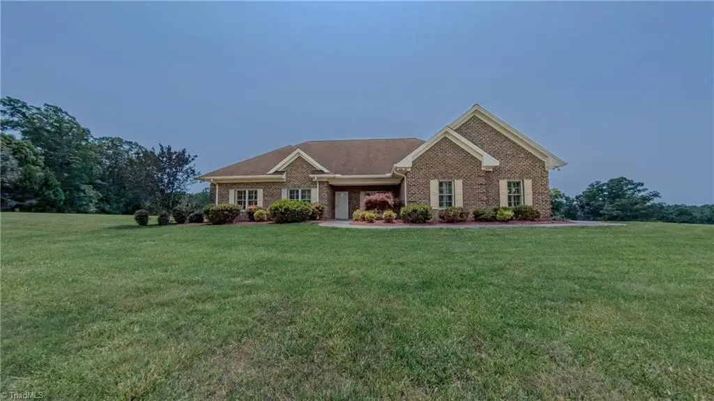 914 Bethlehem Church Road, Eden, NC 27288 - Image #1